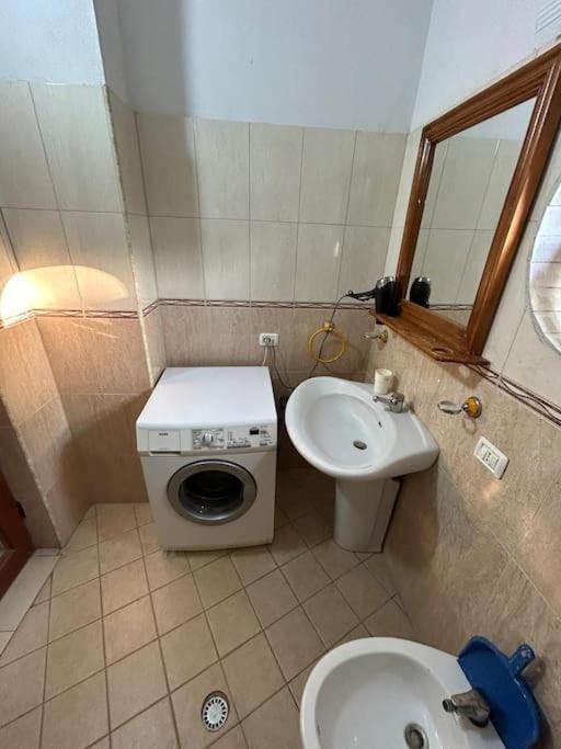 Rezidenca Hasanaj 27 Durrës